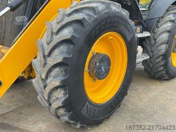 JCB 4CX