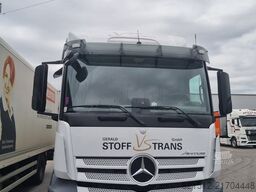 Mercedes-Benz Antos1833