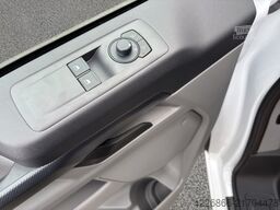 FORD TRANSIT CUSTOM 320 L1 TREND FWD PLUG-IN HYBRID