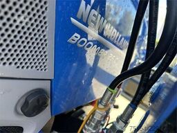 New Holland Boomer 25 C + Sauerburger UMN 1400