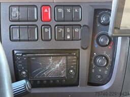 DAF LF 210 + LOADLIFT + 12 TON + BOX 7,10 METER + S...