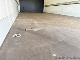 FUSO Canter 7C18 AMT Koffer+LBW/7,5t/Automatik/3-Sitz