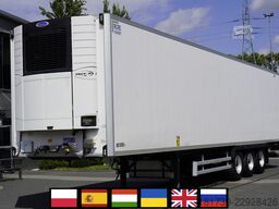 Lamberet refrigerated semi-trailer / Carrier