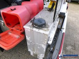 Renault Premium 270 4x2 fuel tank 13.3 m3 / 3 comp