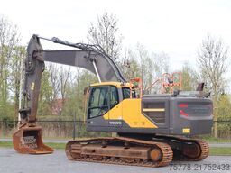 Volvo EC300EL | EC 300 EL | QUICK COUPLER | BUCKET
