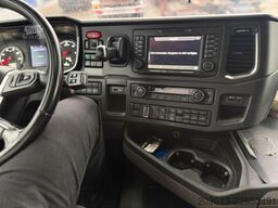 SCANIA R450 4x2 SZM mit ADR EXII - EXIII - FL- AT