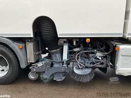 MAN TGS 26.440 Euro 6 Beam S14000 Wegdekreiniger