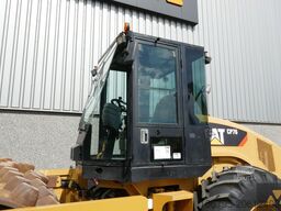 Caterpillar CP76