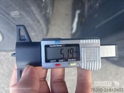 Schmitz Cargobull Semitrailer Reefer Standard divu klāju