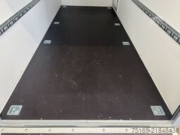 Blyss F1336HD Rampe Tür 2 Fenster Kofferanhänger