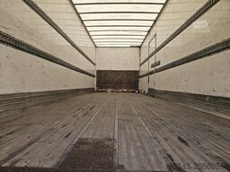 RENAULT D19 WIDE 280 - E6 - BOITE MECANIQUE