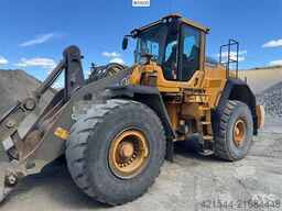 Volvo L180H wheel loader with bucket