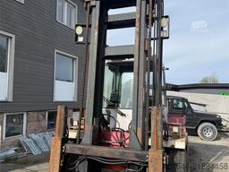Kalmar forklift. Does not lift.