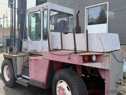 Kalmar forklift. Does not lift.