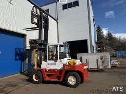 Nissan VF05H60U 6-ton truck with hydraulic side shift