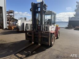 Nissan VF05H60U 6-ton truck with hydraulic side shift