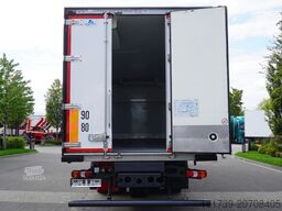 Mercedes-Benz Actros 2546 / Lecapitaine refrigerator