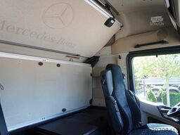 Mercedes-Benz Actros 2542 / GIGA cabin / Thermoking