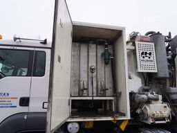 MAN TGS 26.360 / Holzmann Kitchen waste