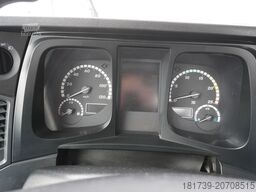 Mercedes-Benz Arocs 2633 flatbed truck / Crane FASSI