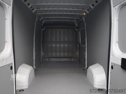 Peugeot Boxer 335 L3H2 BlueHDi 140 AHK,7