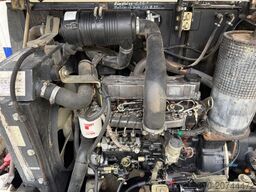 O&K RH1.48 / 4.680 KG / Greifer + 3 x Löffel