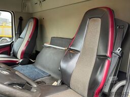 VOLVO FMX-540 10x4 Moser 2S