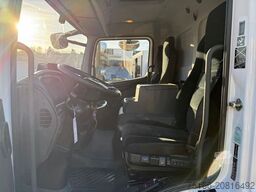 MERCEDES-BENZ ATEGO 818 L Koffer 5,30 m LBW 1,5 T*Klima*E6 D