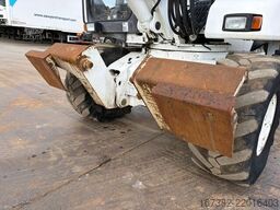 Mecalac 12MTX incl. 5 x bucket