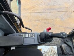 Komatsu PC180LC-7K