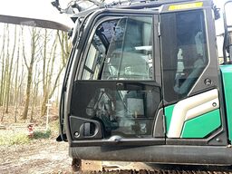 Hitachi ZX250 LCN-7 with Oilquick OQ-80