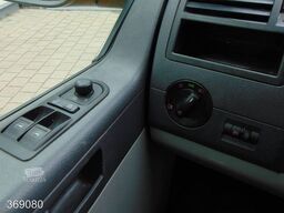 VOLKSWAGEN T5 TRANSPORTER 2.0 TDI 3Sitzer -2x Schiebetür-