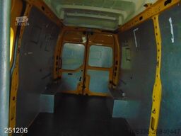 RENAULT Master 2.3 dCi 135 L3H3 -Kamera-