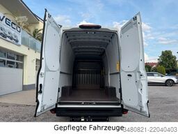 IVECO DAILY 35S18V L3H2 AUTOMATIK COMF-SITZ AHK 176 PS