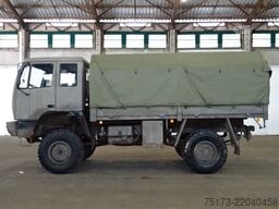 STEYR 12 M18/4x4 Pritsche Plane