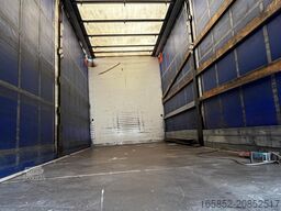 MAN TGL 8.220 Jumbo Gardine