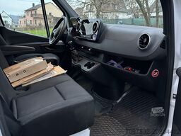 Mercedes-Benz Sprinter 317