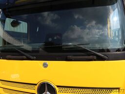 Mercedes-Benz Atego 1221 L Takelwagen 6 persoons