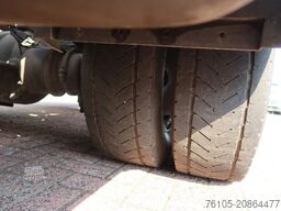 Mercedes-Benz Atego 1221 L Takelwagen 6 persoons