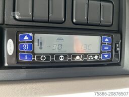 DAF CF 260 FA / Carrier Koeler - 30 gr / Chereau Fr...