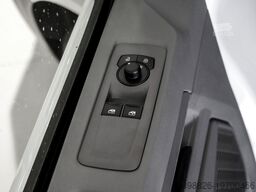 VW T7 Kombi LR 110 kW TDI Automatik