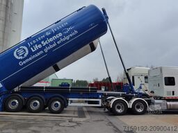 Spitzer SK 2748 CAL Kippsilo 48 m³ – Chemie