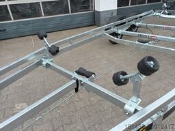 Brenderup 2000kg Boote bis 640cm Premium 24200 TB SR