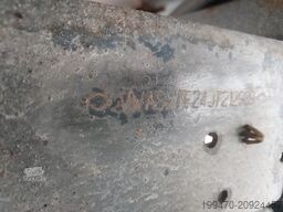 Isoli PNT220NLX on Nissan NT400