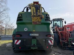 John Deere 8300