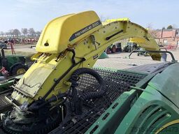 John Deere 8300