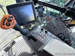 John Deere 8300