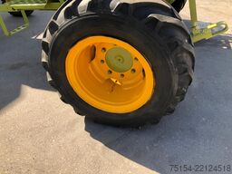 Fortschritt E 303 + Schneidwerk E 025 sofort verfügbar