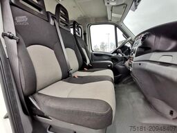 IVECO Daily 55S17W 4x4/ PRITSCHE 2,1M/ 7 SITZE/ AHK