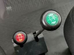 IVECO Daily 55S17W 4x4/ PRITSCHE 2,1M/ 7 SITZE/ AHK